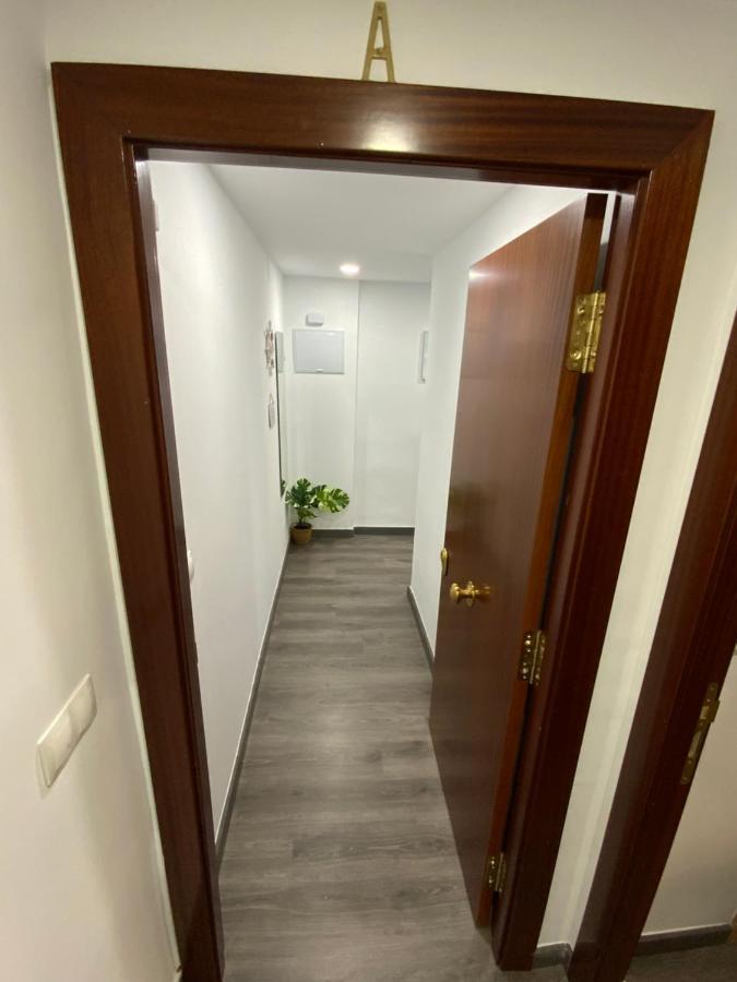 Reyna Apartamentos Málaga Exterior foto