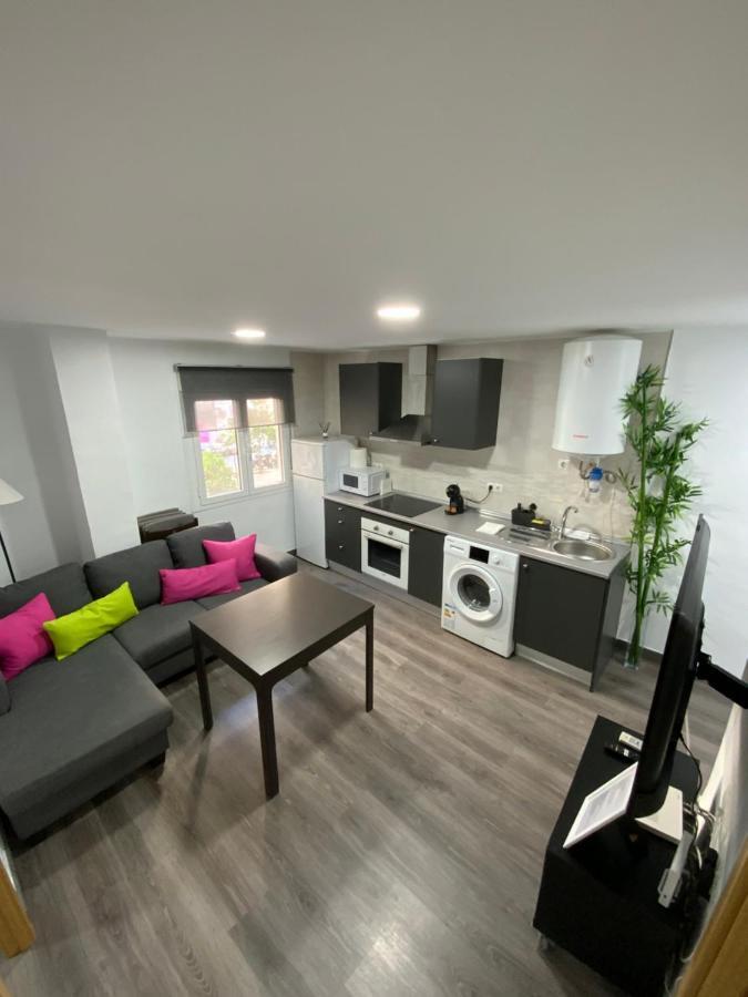 Reyna Apartamentos Málaga Exterior foto